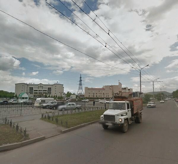 Банкомат Сбербанка России по адресу ул. Крылова,  41а